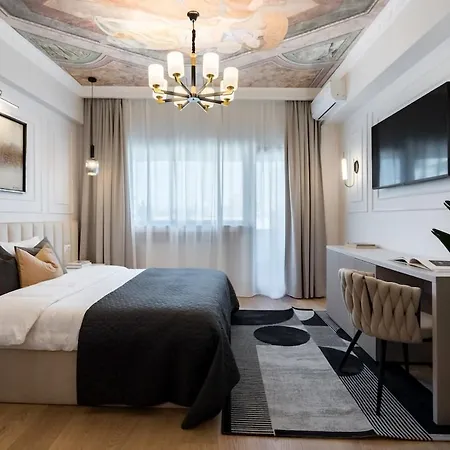 Luxurious 2br - Center Bükreş