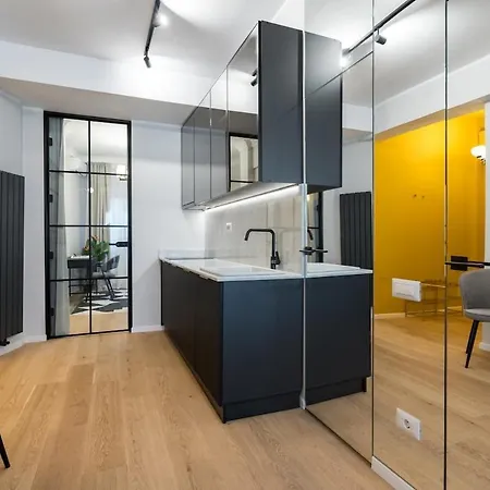 Luxurious 2br - Center * Bucharest