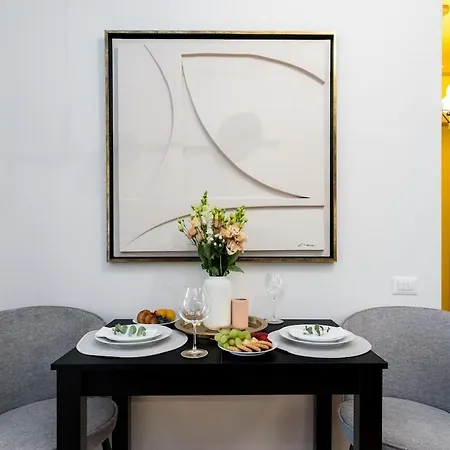 Luxurious 2br - Center