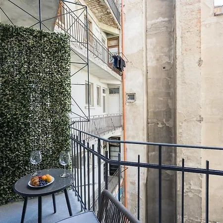 Daire Luxurious 2br - Center *