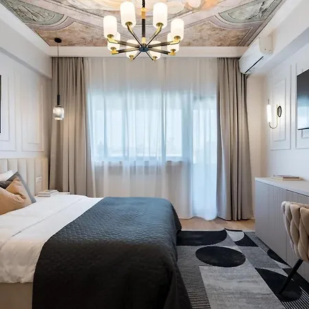 Luxurious 2br - Center * בוקרשט