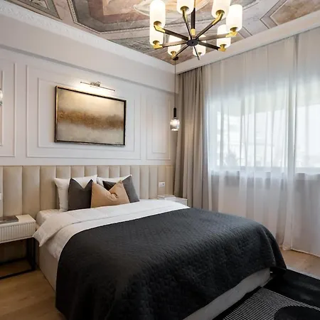 Luxurious 2br - Center *