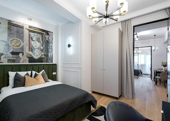 Luxurious 2br - Center Apartmán *